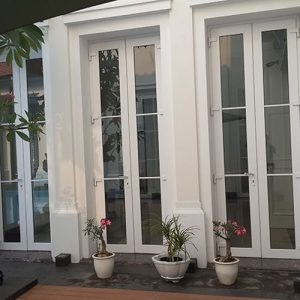 2.1 Frenchd, Putih, Permata Hijau, JakSelcrp 600