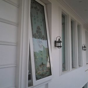 2.2 Top hung, Putih, Kelapa Gading, JakTim crp 600