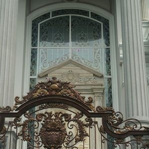 5.2 Xglass, Putih, PIK2, JakUt crp 600