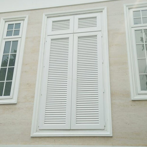 model jalousie